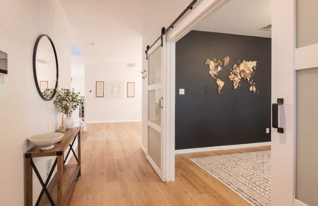 300 Cedar Lake Boulevard