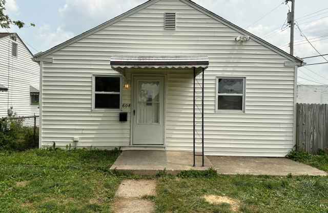 Nice Three Bedroom and One Bath Home For Rent - 608 Edwin Street, Columbus, OH 43223