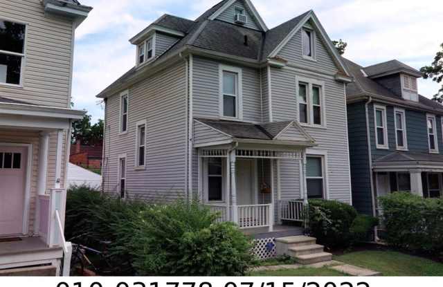 83 West Maynard Avenue