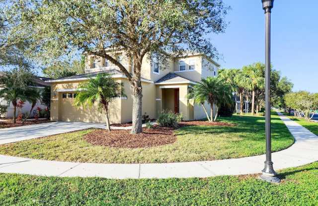 2509 Silvermoss Drive - 1