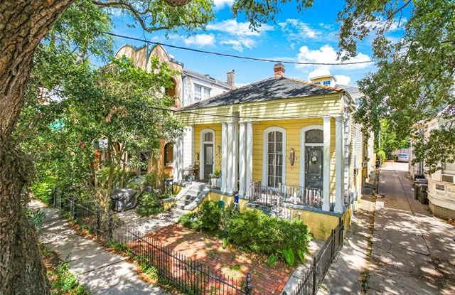 4223 SAINT CHARLES Avenue - 4223 Saint Charles Avenue, New Orleans, LA 70115