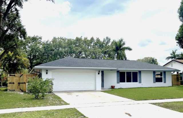 1155 Summerwood Cir