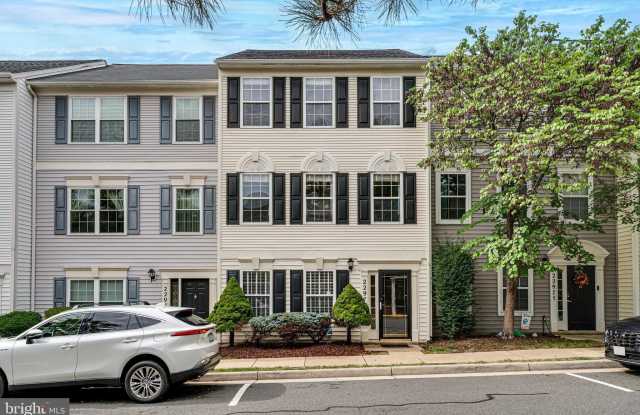 22973 WHITEHALL Terrace