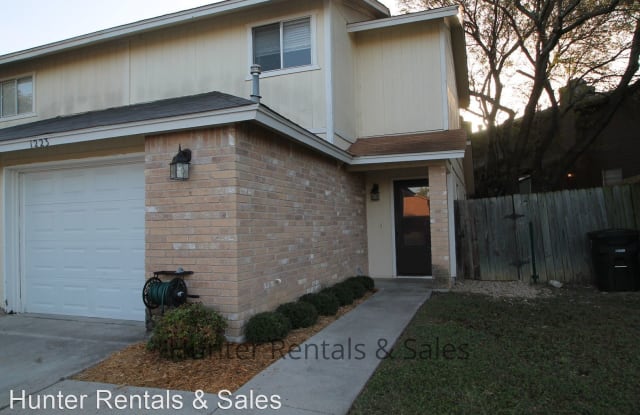 1223 Westway Cir - 1223 Westway Circle, Killeen, TX 76549