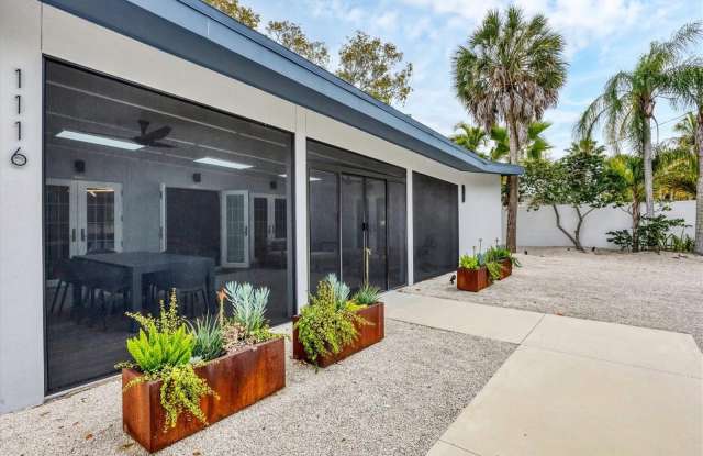 Photo of 1116 WESTWAY DRIVE