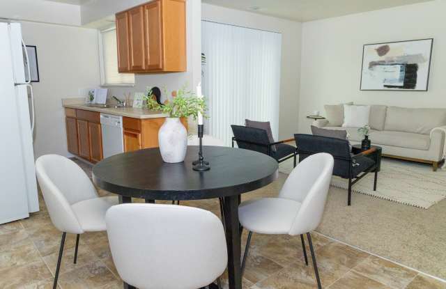 Photo of Crossroads Apartments