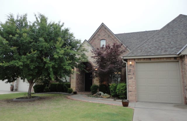 3216 Summit Bend - 3216 Summit Bend, Norman, OK 73071