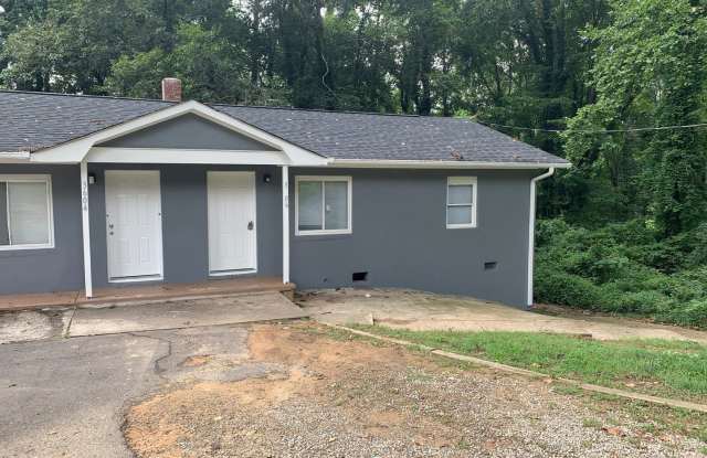 Photo of Move-in ready 1 Story Duplex located in the Greenwood Park Subdivision!