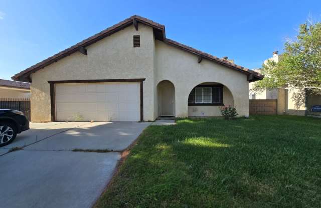 3559 Spice St Lancaster CA 93536
