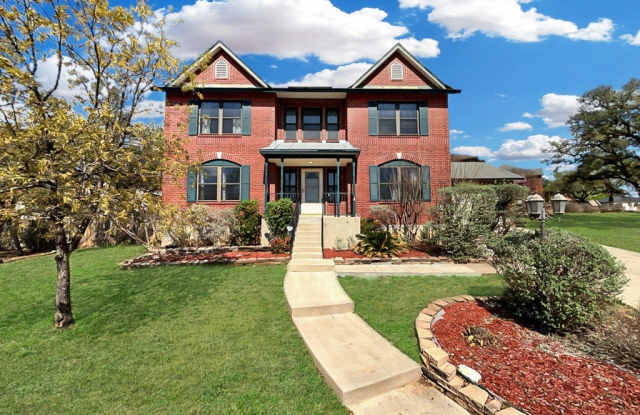 18634 Redriver Trail