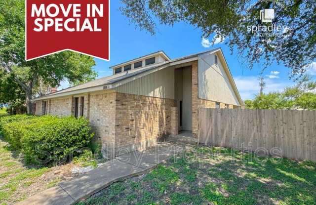 3209B Morning Glory Dr