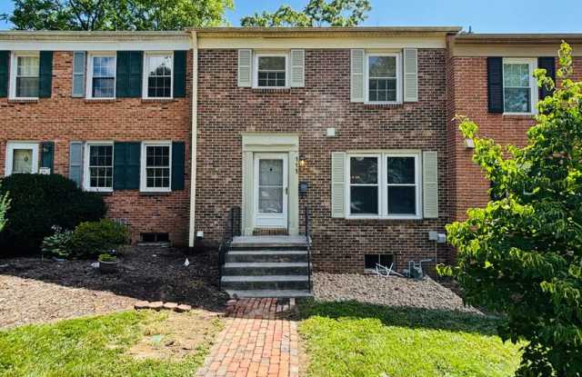 4 Bedroom 2.5 Bath Townhouse