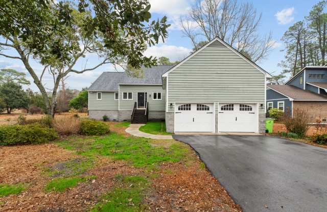 1019 Yacht Court