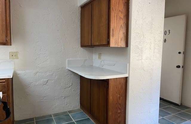 720 W Summerland Avenue