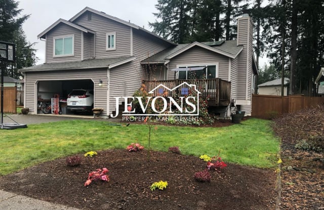 27312 226th Ave SE - 27312 226th Avenue Southeast, Maple Valley, WA 98038