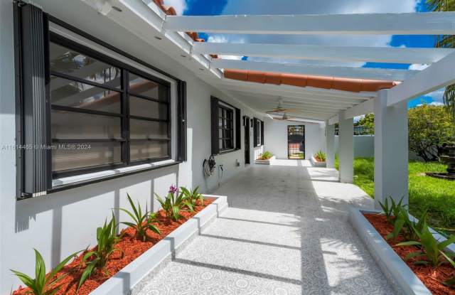 7150 Southwest 17th Terrace