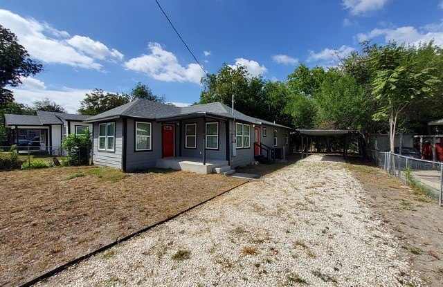 Photo of 631 W THEO AVE