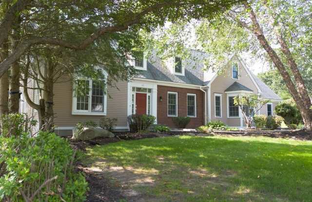 22 Wachusett View Dr - 22 Wachusett View Drive, Worcester County, MA 01581