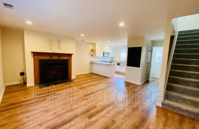 543 W 20th St - 543 West 20th Street, Norfolk, VA 23517