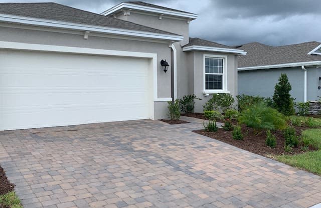 483 Briarbrook Way - 483 Briarbrook Way, DeLand, FL 32724