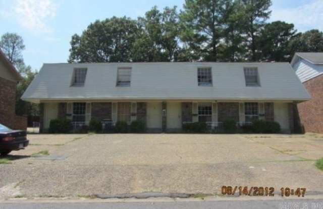 Photo of 1800 Sanford Drive