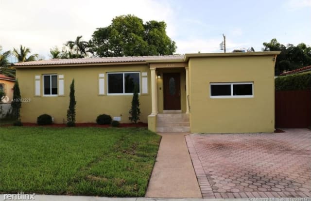 3330 SW 20th St - 3330 Southwest 20th Street, Miami, FL 33145