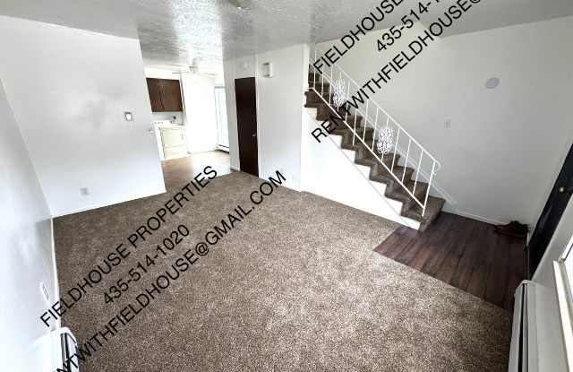 785 East 275 North - 3