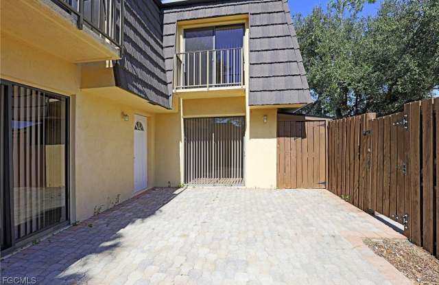 12341 Woodrose Court unit: 2