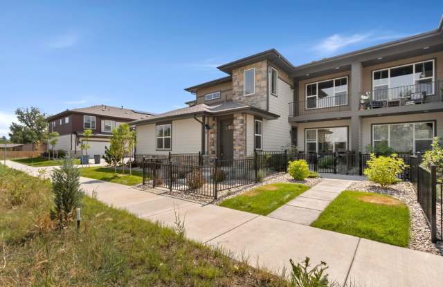 938 Schlagel Street #6