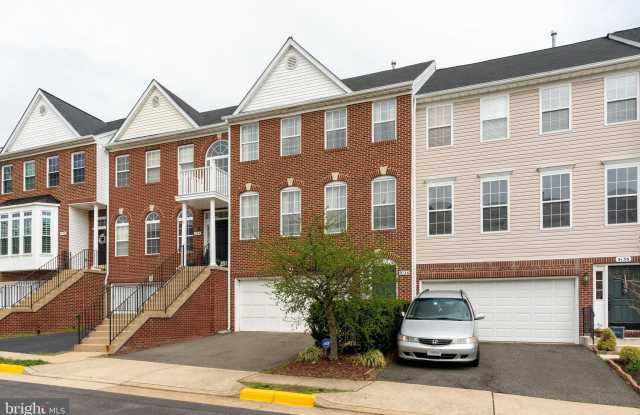 5136 BALLYCASTLE Circle