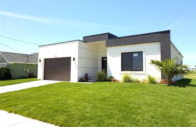 4116 NW 20th Terrace