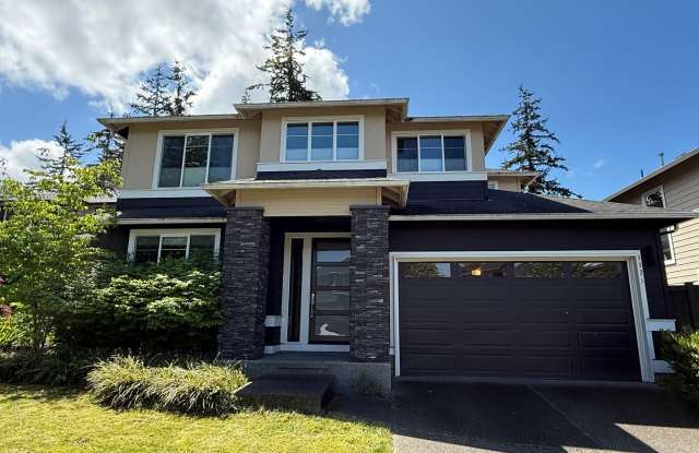 Photo of Stylish 4-Bed, 4-Bath Luxury Home