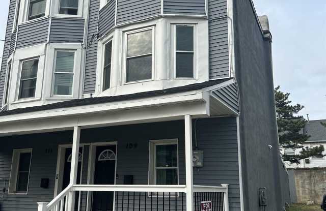 109 N New Jersey Ave Ave
