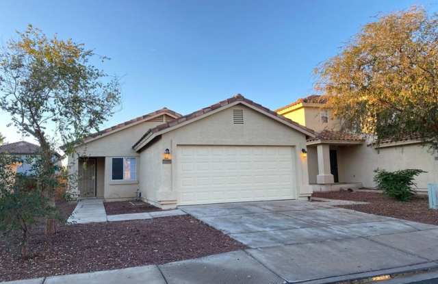 Photo of 11929 W Larkspur Rd, 3 Bed, 2 Bath, 2 Car Garage