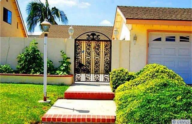 Photo of 14681 COMET Street