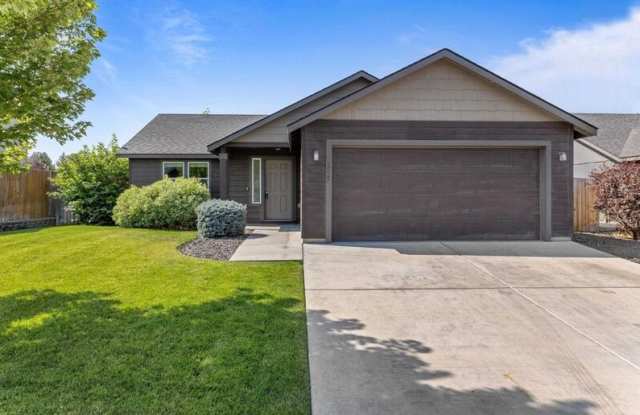 Photo of 3525 W 10th Ct