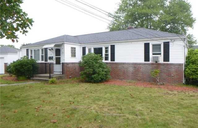 8 Eden Crest East Circle