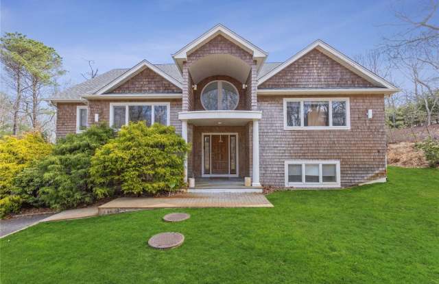 11 Douglas Court
