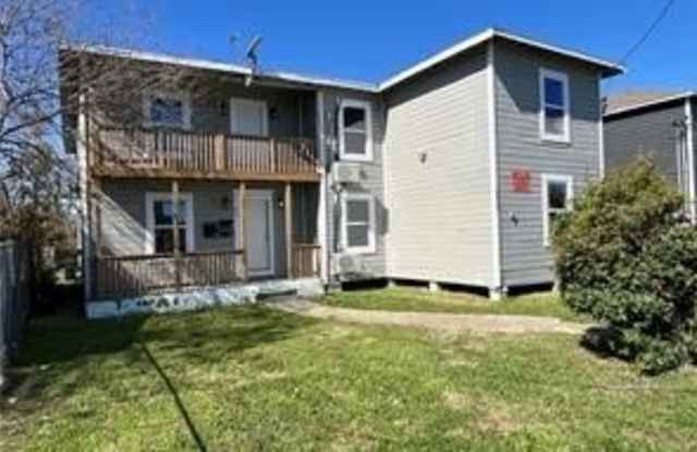 1513 10th Street unit: 3