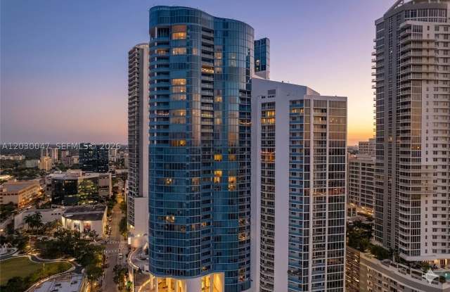 333 Las Olas Way