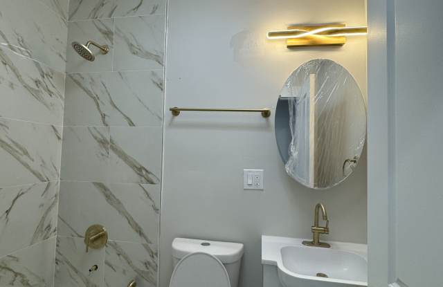 485 Howard Avenue unit: 6