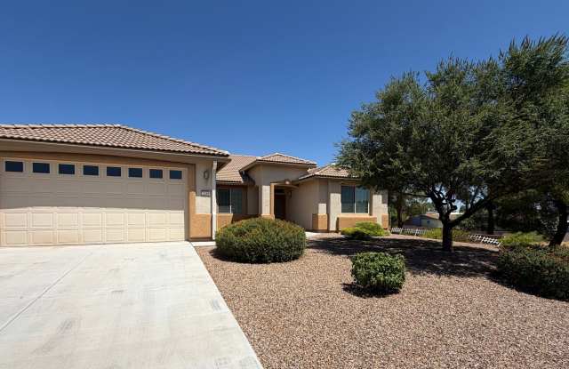 Large Family Home with SOLAR and Landscaping Maintenance Included!!