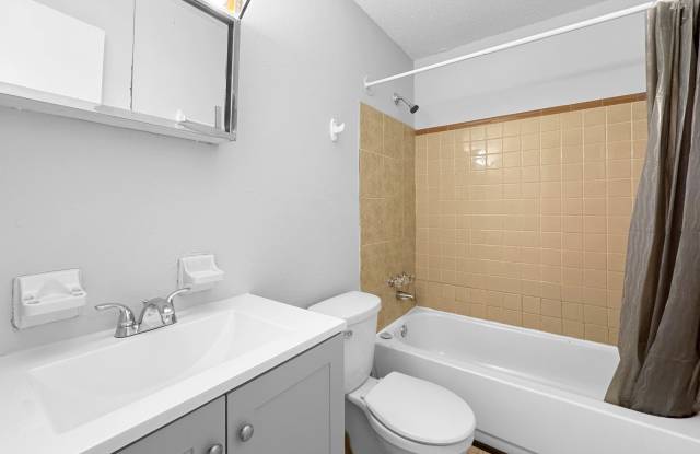 3005 Magellan Street - 1