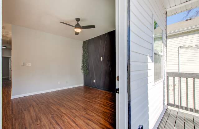 2835 3rd Avenue Southwest - A