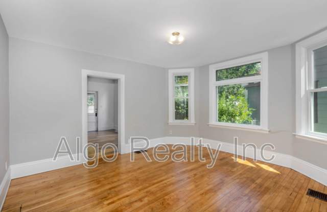 3449 Snelling Avenue - Unit 3451