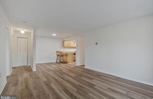 2574 RIVA Road unit: 19A