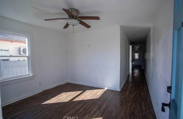 345 N Occidental Boulevard