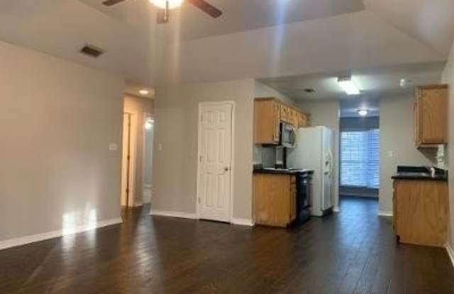 117 Lake Front Drive