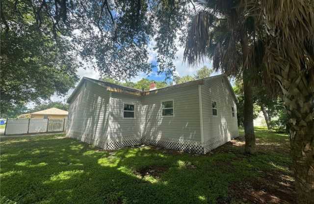 2371 Lafayette Street