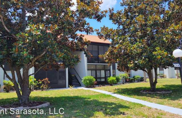 3227 Beneva Rd, Unit #202